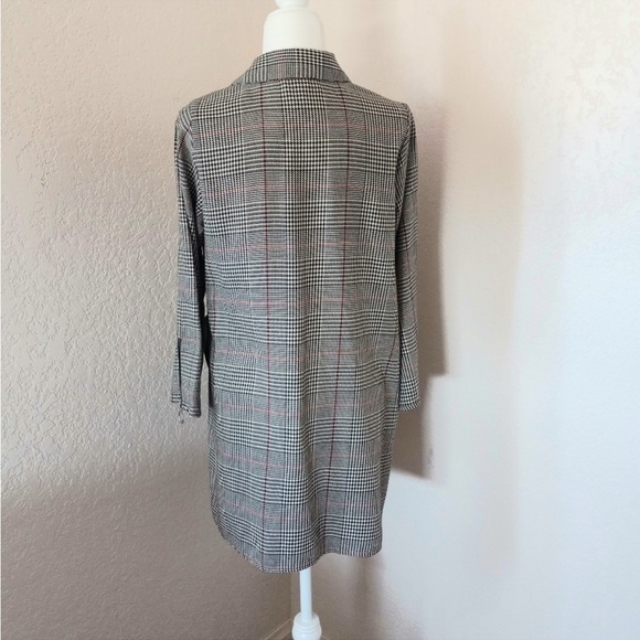ZARA Black and White Houndstooth Collared Shift Dress - Picture 7 of 14